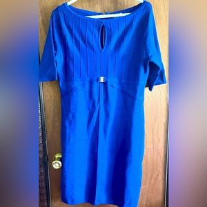 Office/church dress. Great condition. Size L fits size 10/12